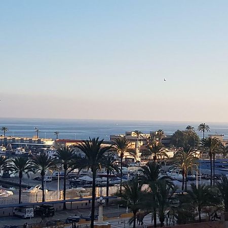 Seafront luxury studio in Las Palmeras hotel Fuengirola Exterior foto