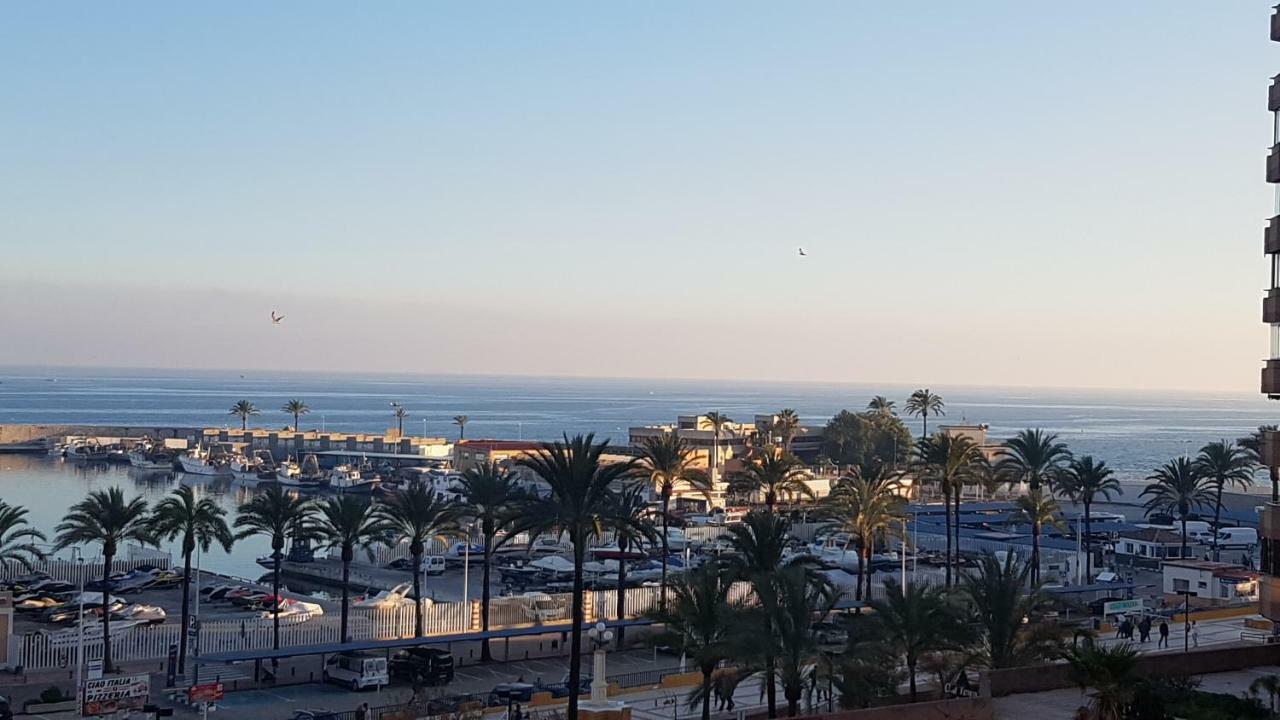 Seafront luxury studio in Las Palmeras hotel Fuengirola Exterior foto
